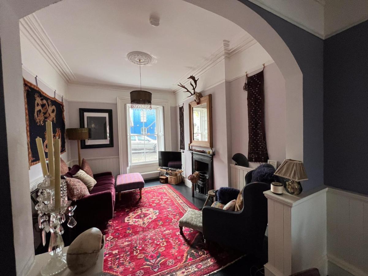 Unique Townhouse With Large Garden Down To The Sea Βίλα Killough Εξωτερικό φωτογραφία