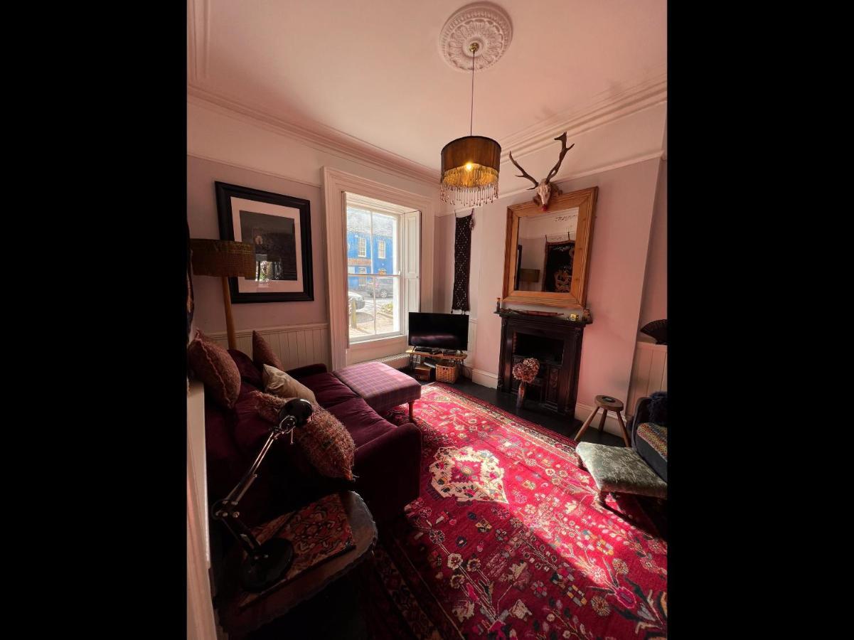 Unique Townhouse With Large Garden Down To The Sea Βίλα Killough Εξωτερικό φωτογραφία