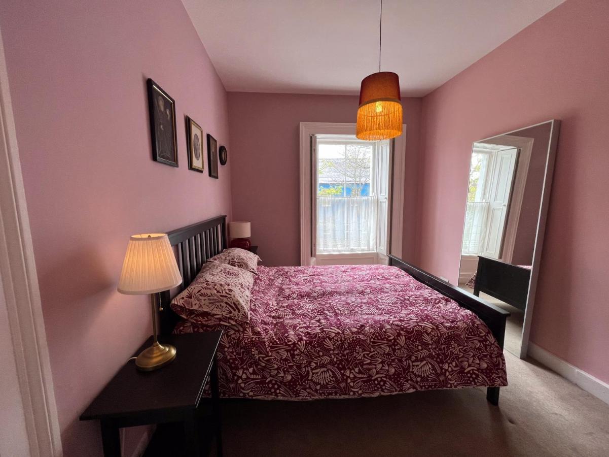 Unique Townhouse With Large Garden Down To The Sea Βίλα Killough Εξωτερικό φωτογραφία